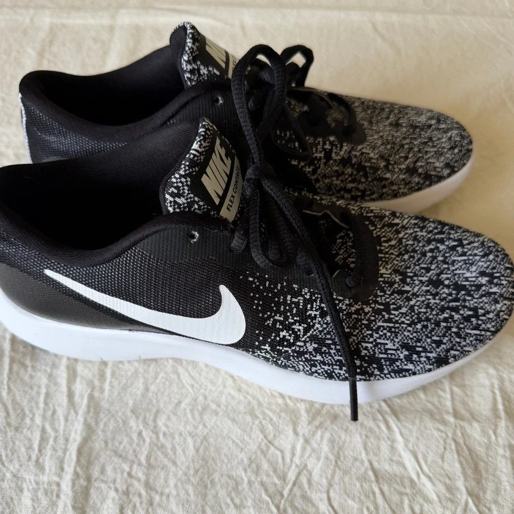 Nike Flex Contact Mens 6 Black White Running Shoes 908995-002